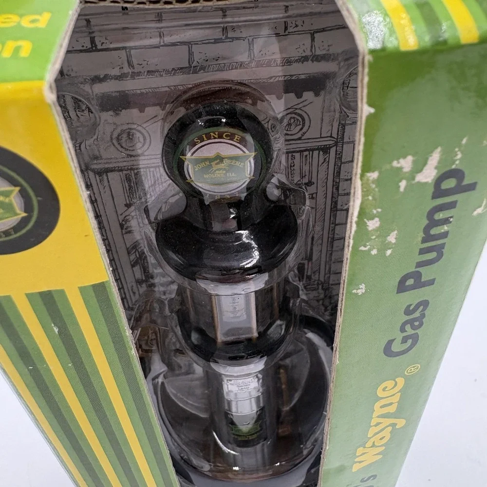 Vintage 1999 John‎ Deere 1920s Wayne Gas Pump 1:25 Gearbox Ltd Edition Diecast